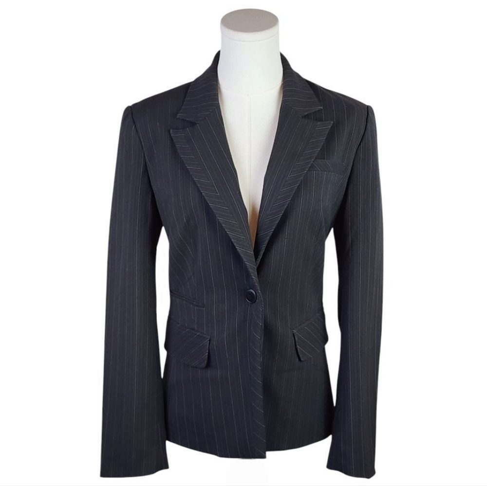 Kenneth Cole Black Pinstripe Blazer Size 2 Tailored Career Jacket Lined